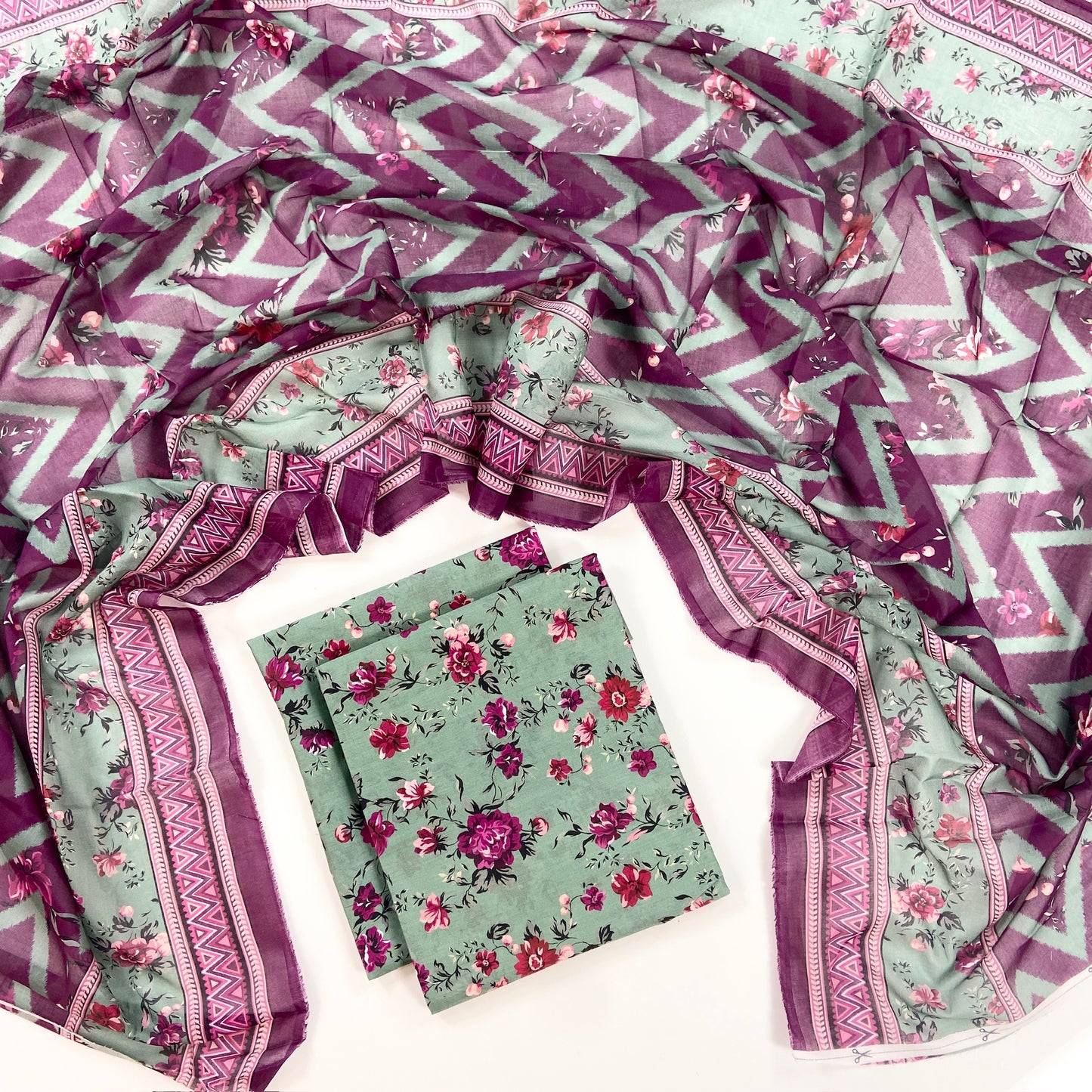 Anaya Noor Digital Printed Lawn With Voil Dupatta 3PC