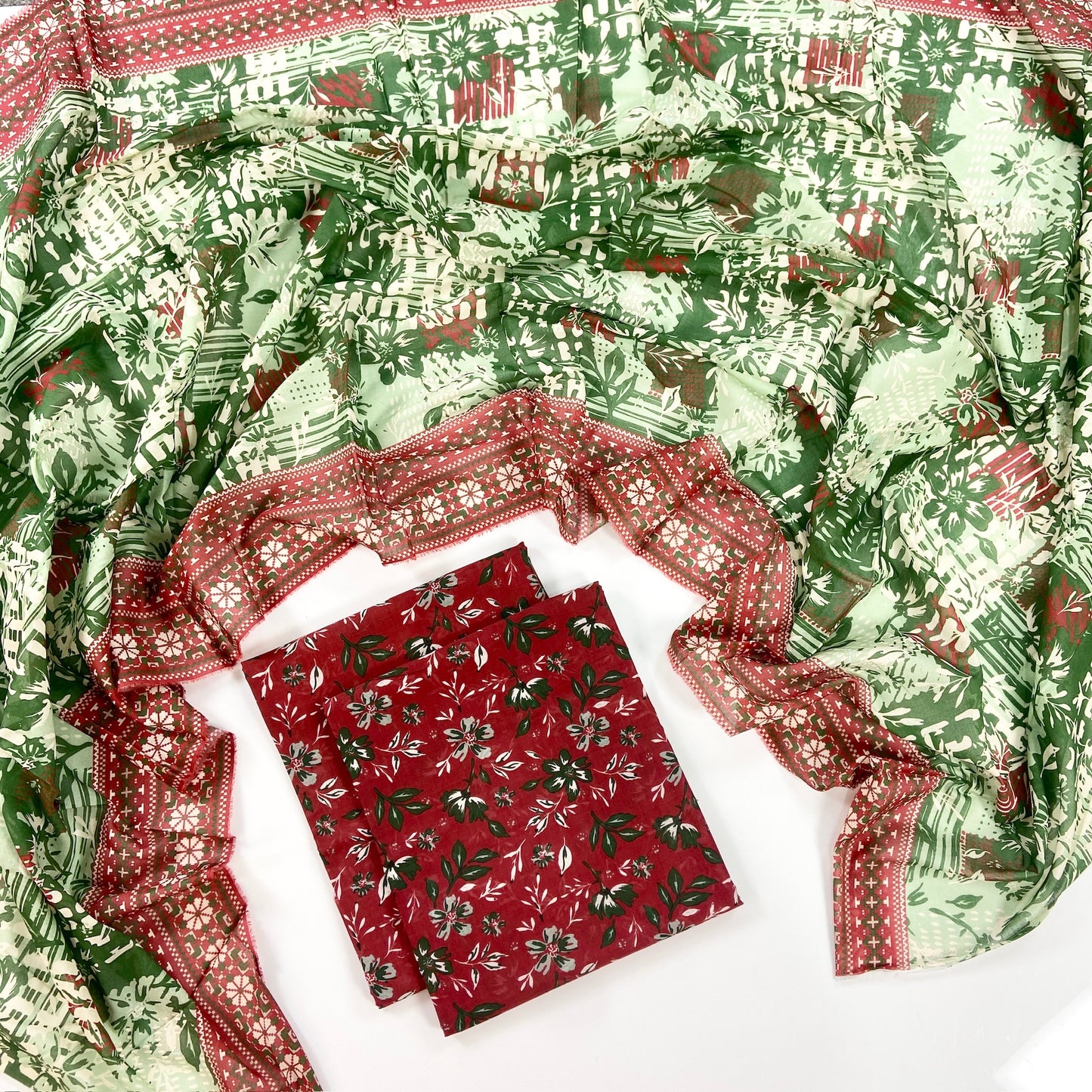 Anaya Noor Digital Printed Lawn With Voil Dupatta 3PC