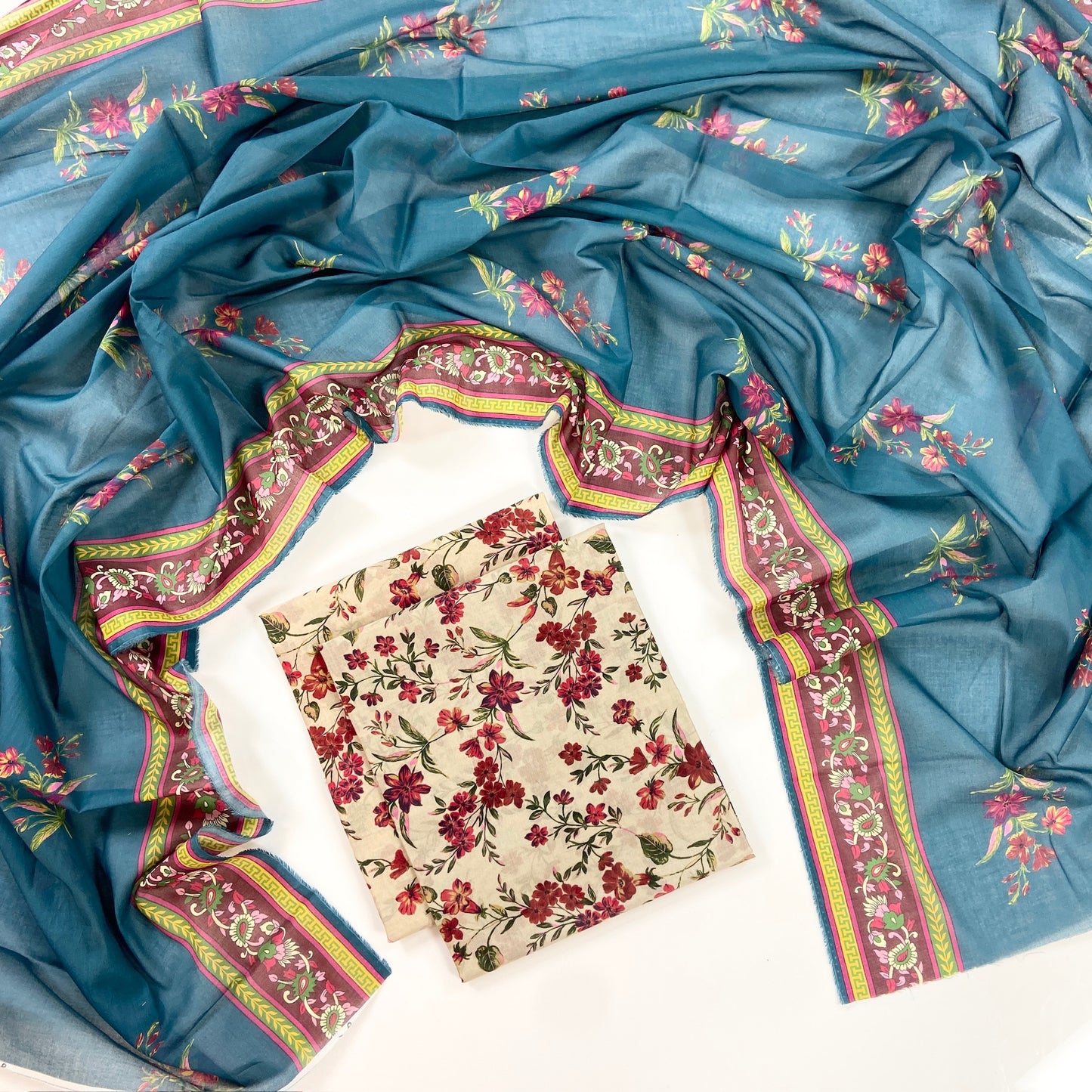 Anaya Noor Digital Printed Lawn With Voil Dupatta 3PC