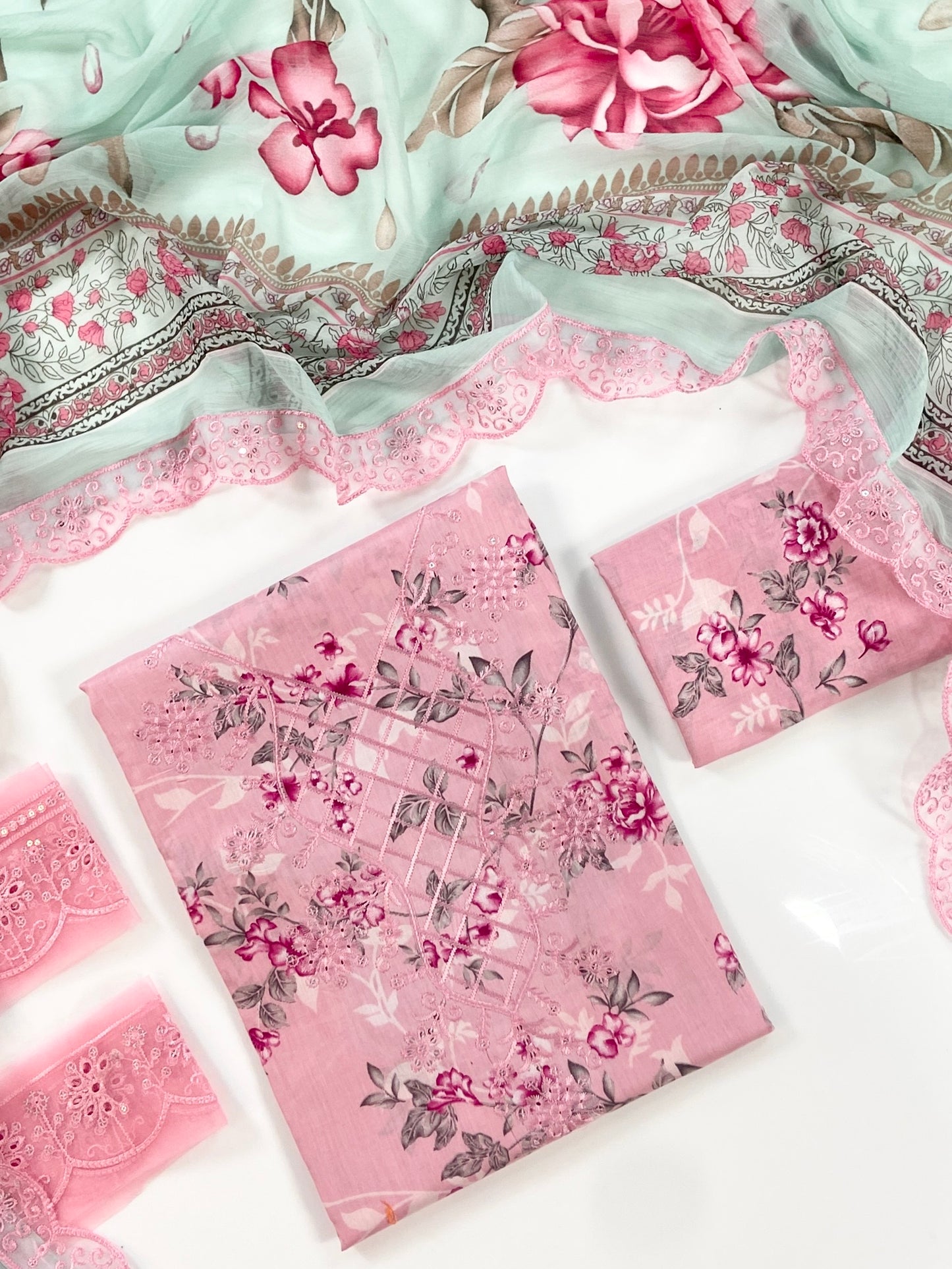 Neeshay Embroiderd & Digital Printed Lawn 3PC