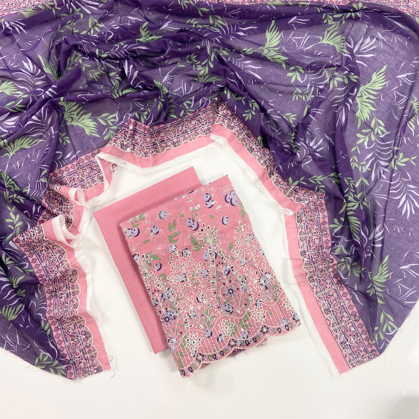 Zesh Airjet Printed Embroidered Lawn With Boring Work 3PC