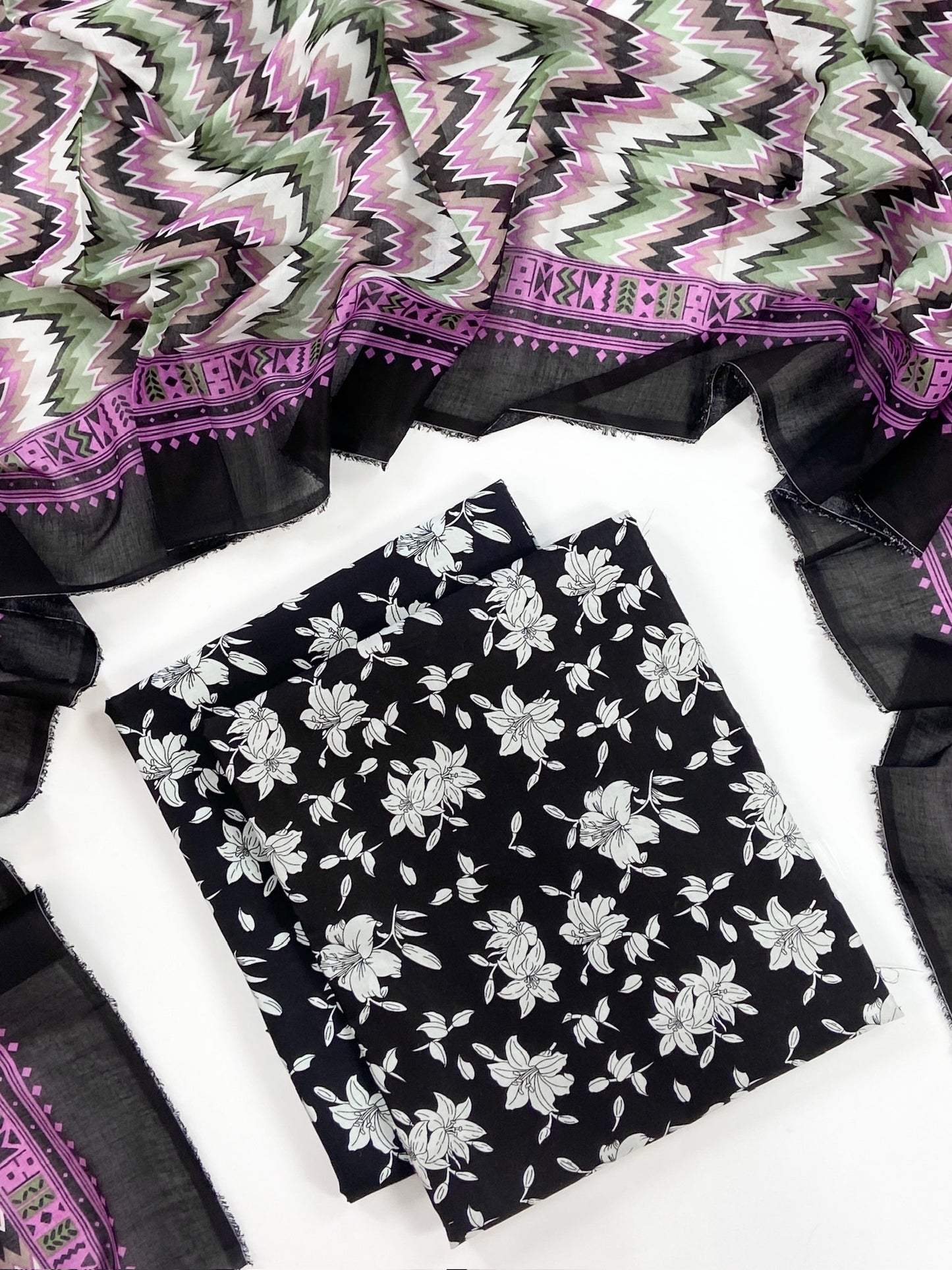 Regalia Digital Printed Lawn 3PC