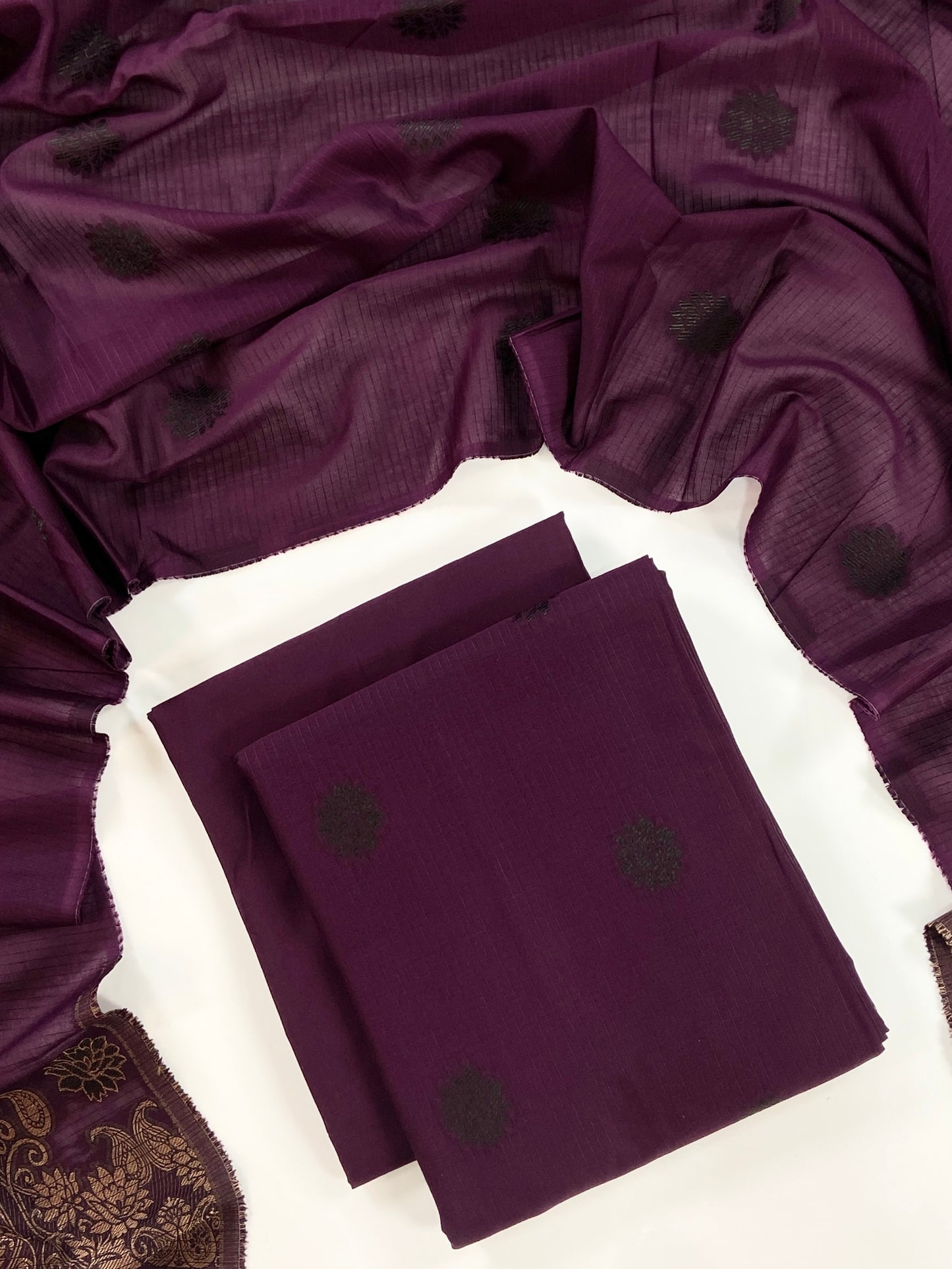 Sapphire Premium Jacqaurd Lawn 3PC