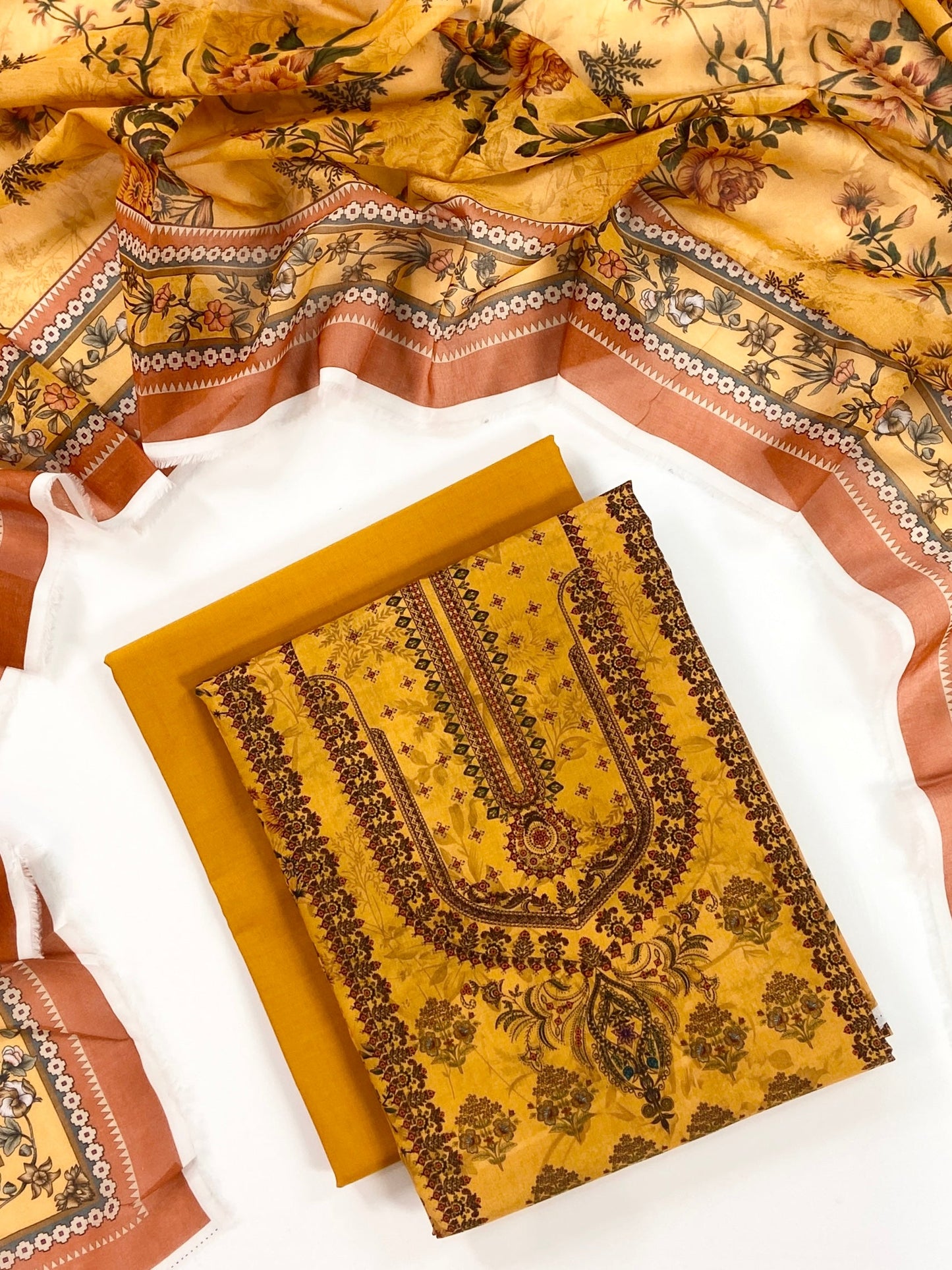 Mausummery Digital Printed Lawn 3PC