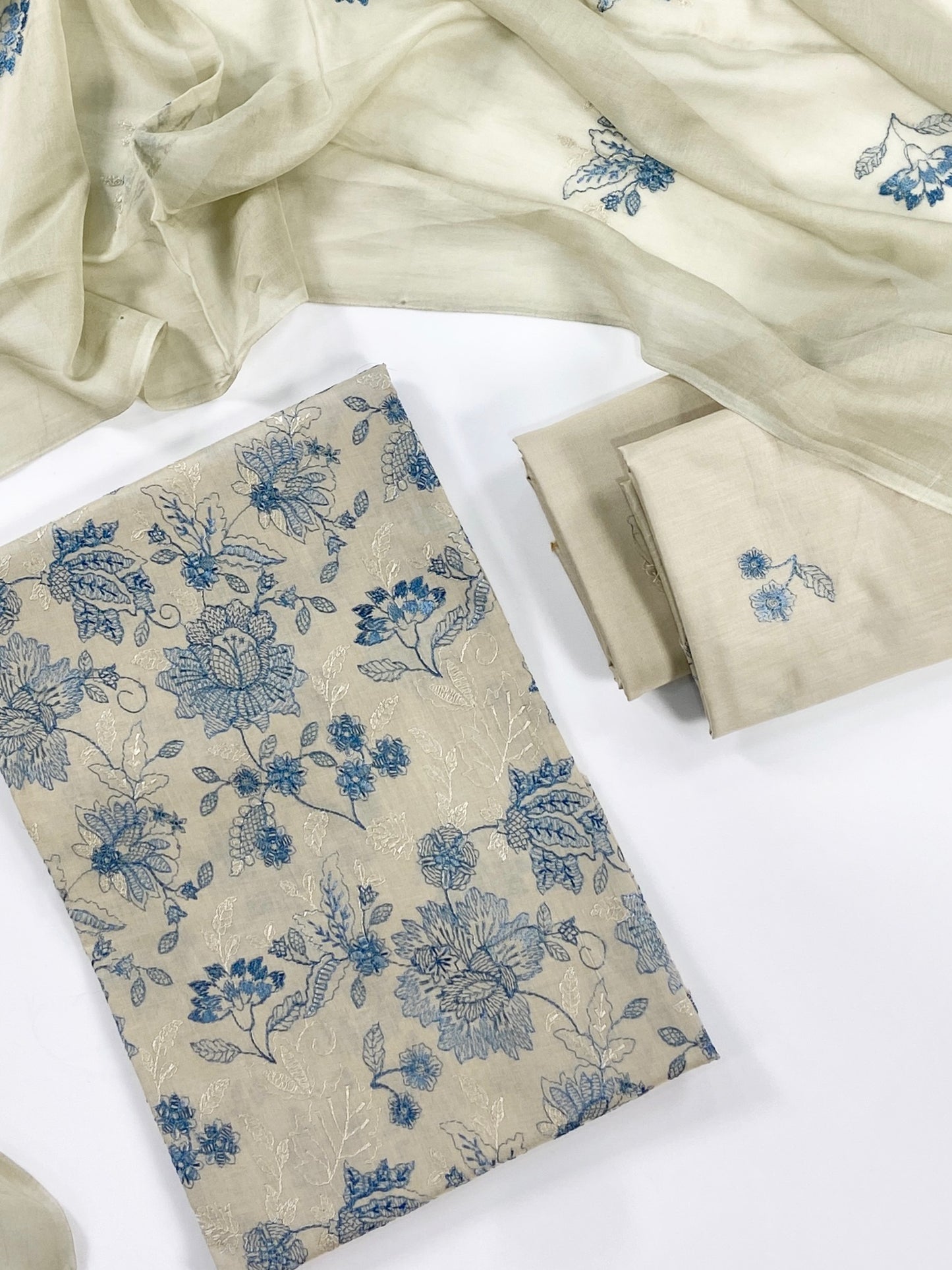 Bareeze Plain Emb Lawn With Slub Voile Dupatta 3PC