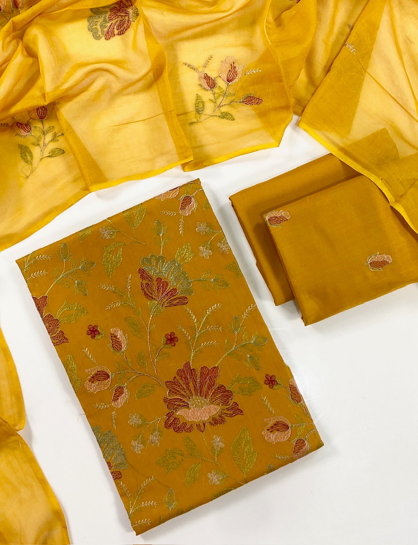 Bareeze Plain Emb Lawn With Slub Voile Dupatta 3PC