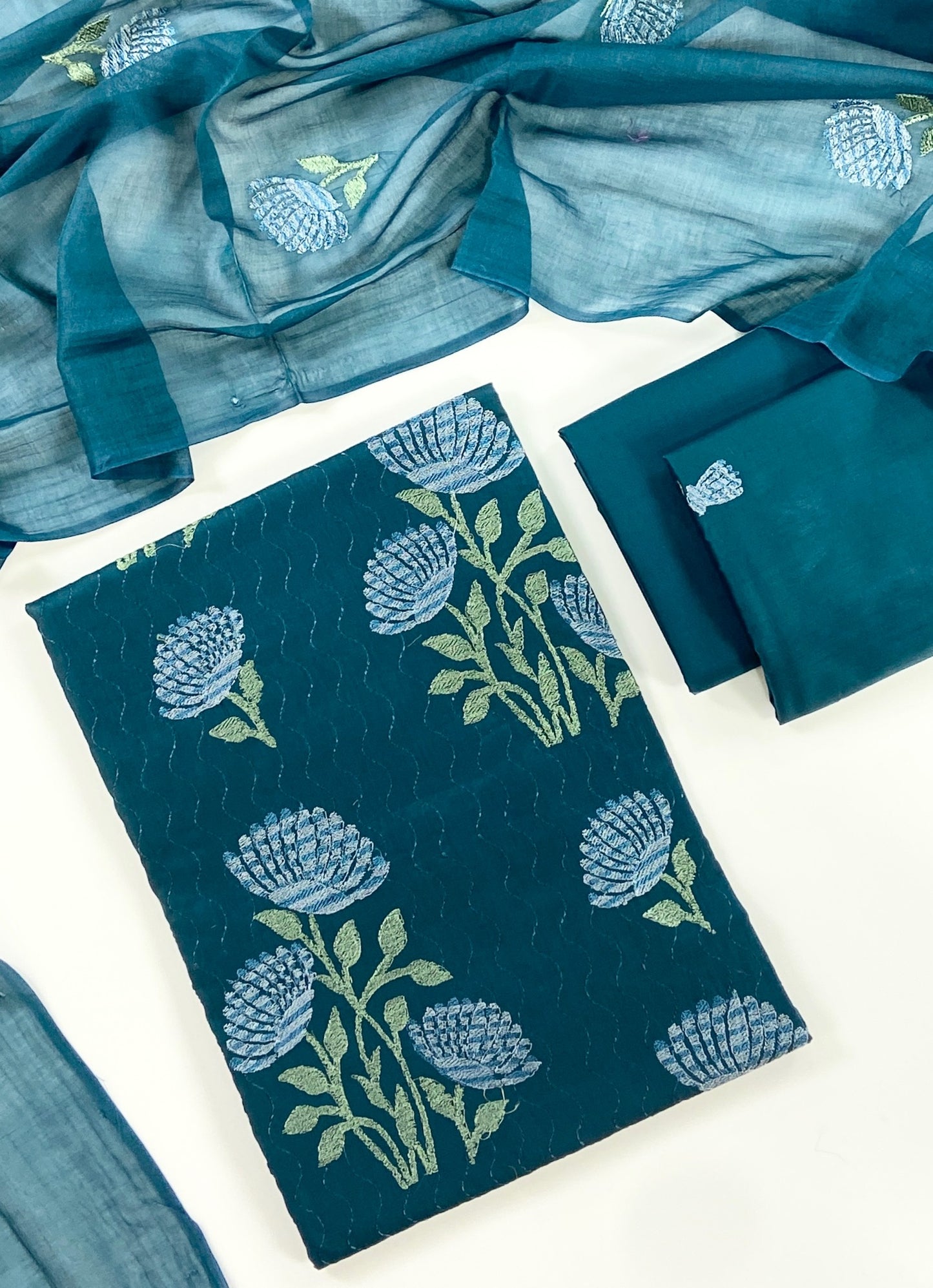 Bareeze Plain Emb Lawn With Slub Voile Dupatta 3PC