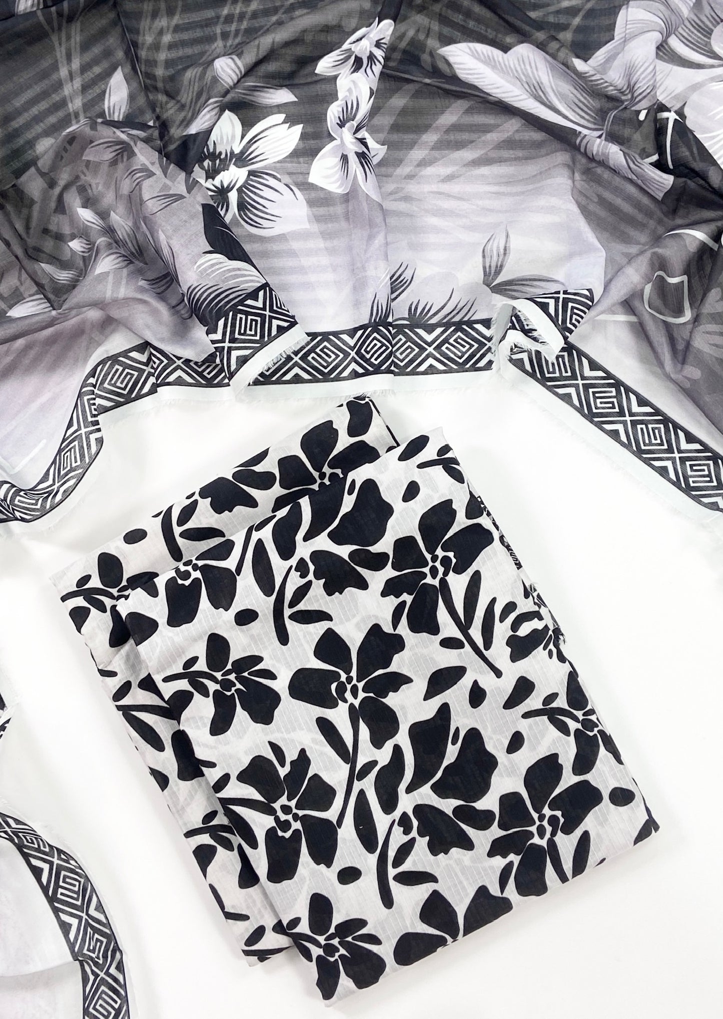 Petals & Paisley By Almeerah Premium Printed Stripe Lawn 3PC