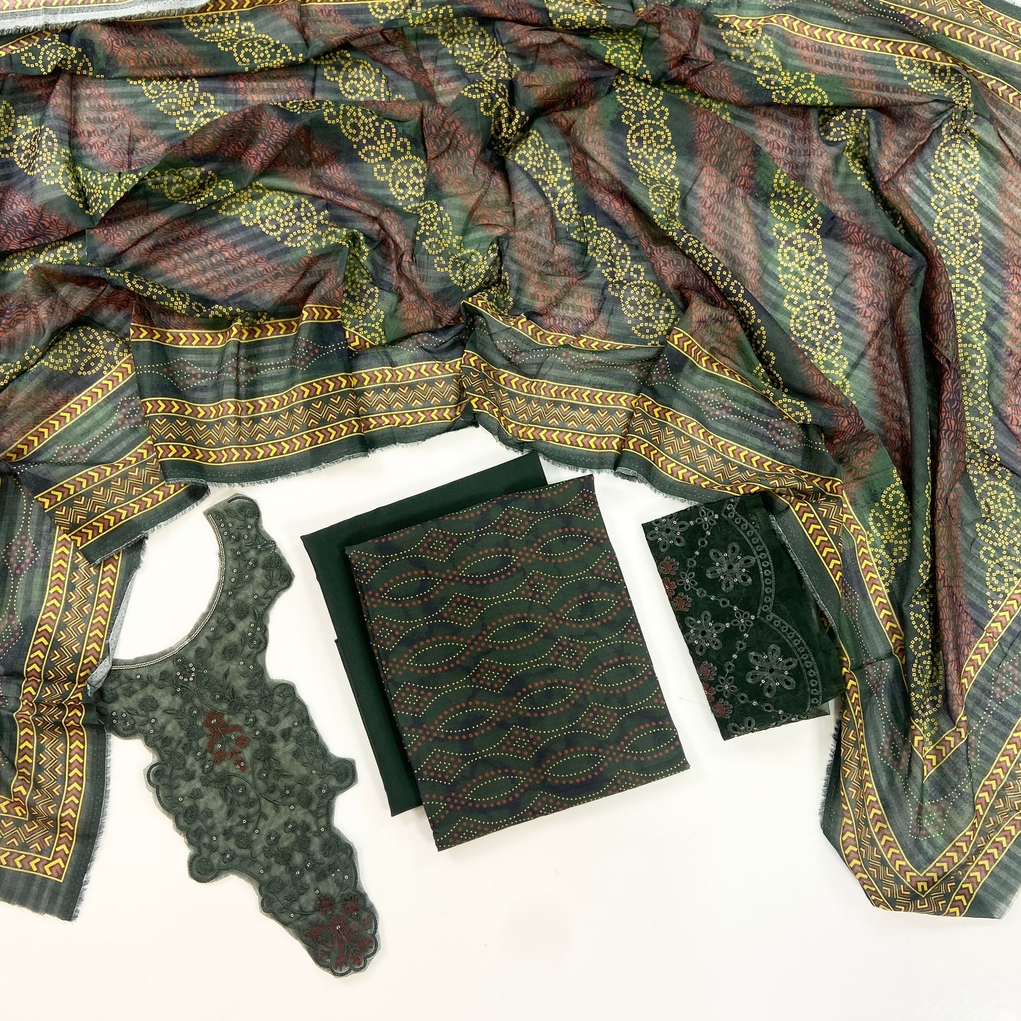 Fleur By Almeerah Premium Printed Lawn With Emb Patches 3PC