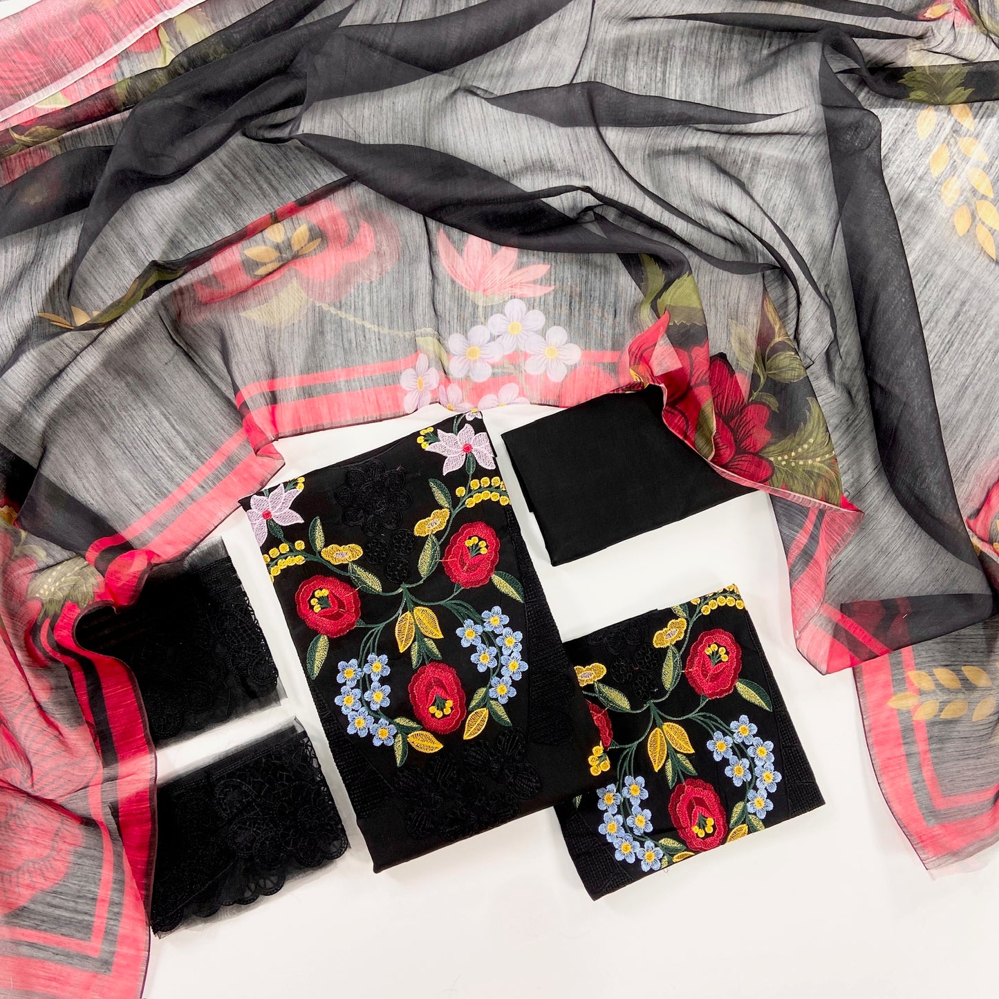Maria B Plain Embroidered Lawn 3PC