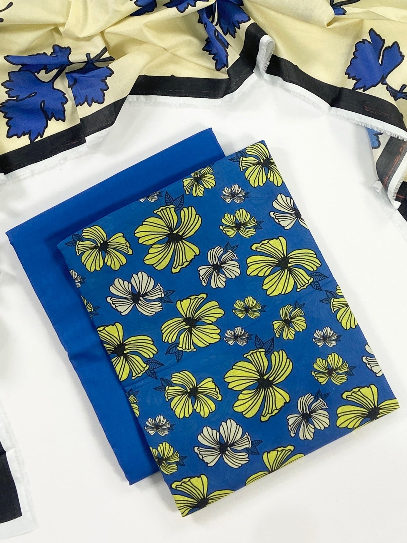 Alkaram Spring Summer Digital Printed Lawn 3PC