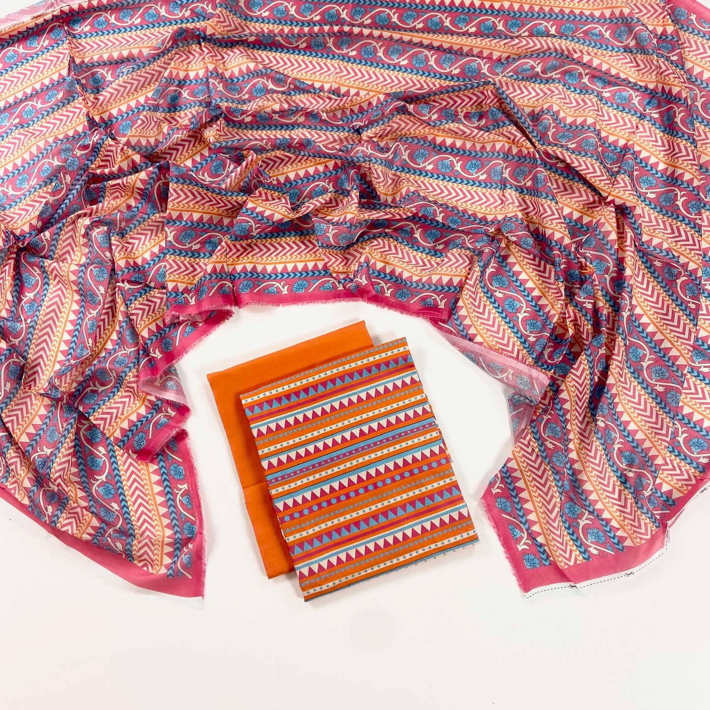 Alkaram Spring Summer Digital Printed Lawn 3PC