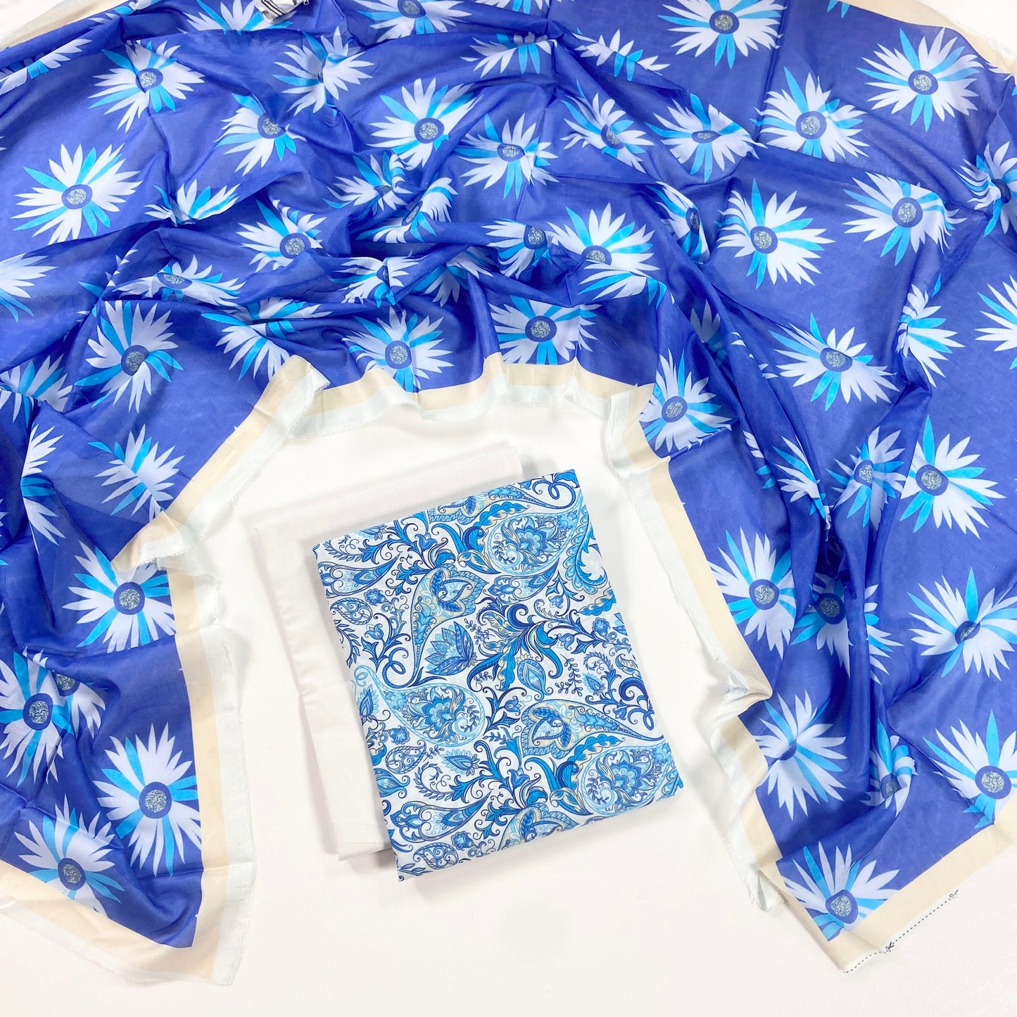 Alkaram Spring Summer Digital Printed Lawn 3PC