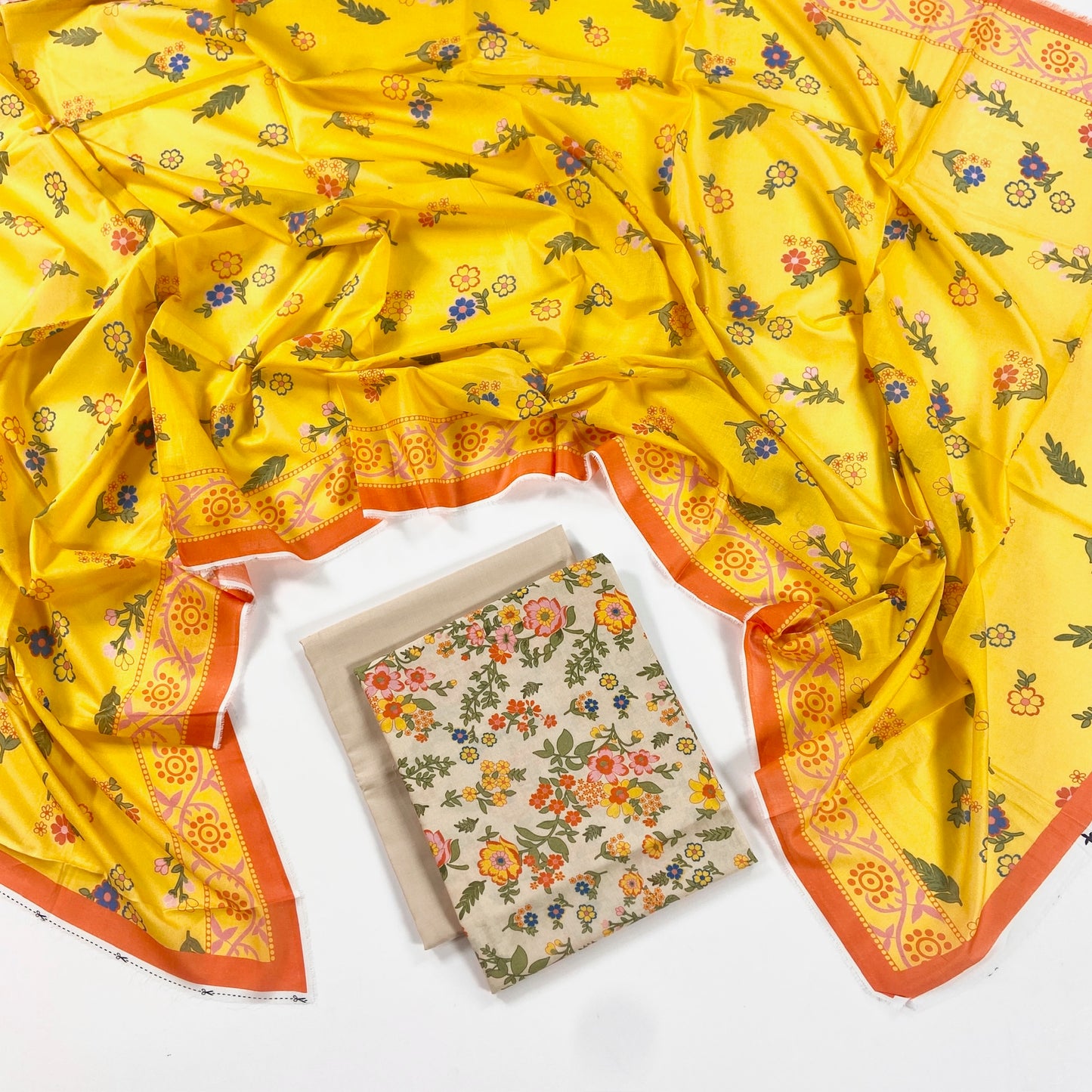 Alkaram Spring Summer Digital Printed Lawn 3PC