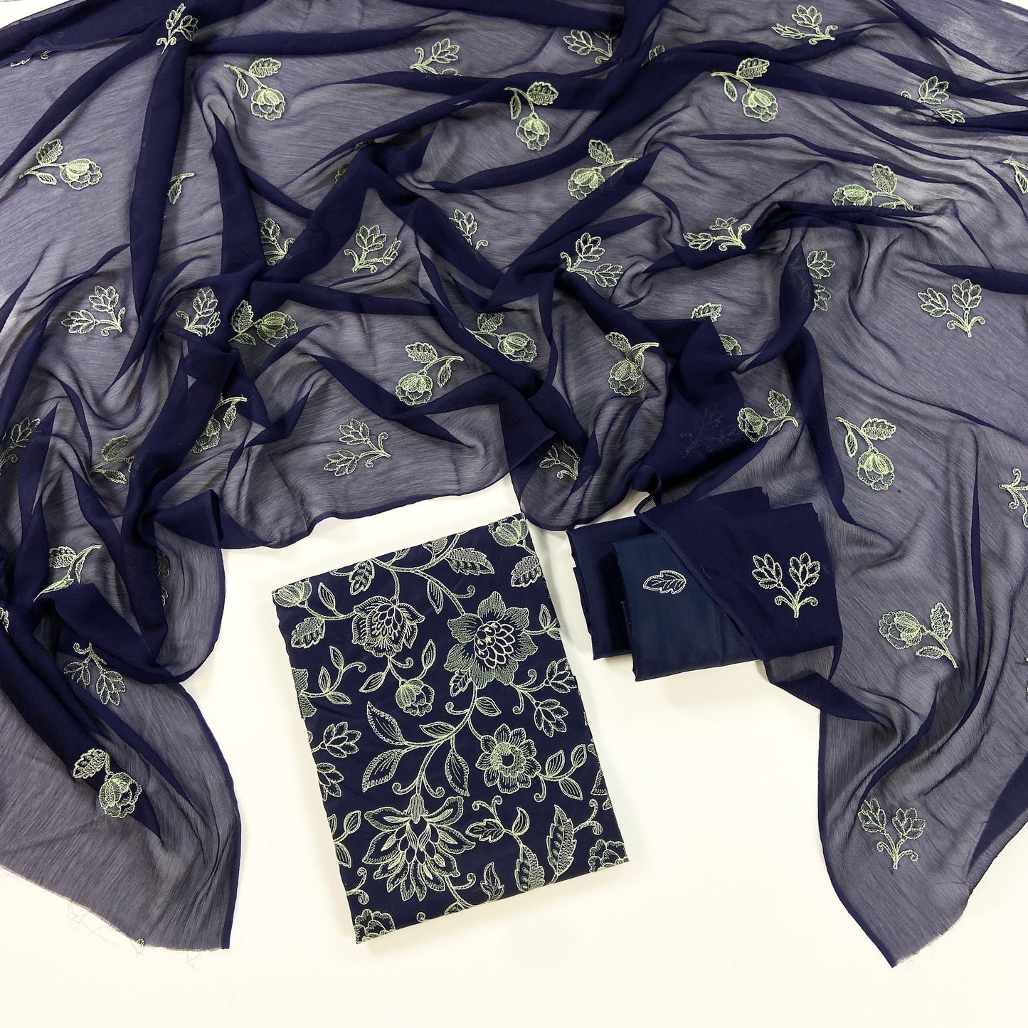 Bareeze Plain Emb Lawn With Chiffone Dupatta 3PC