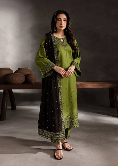 Sapphire Luxury Embroidered Lawn 3PC