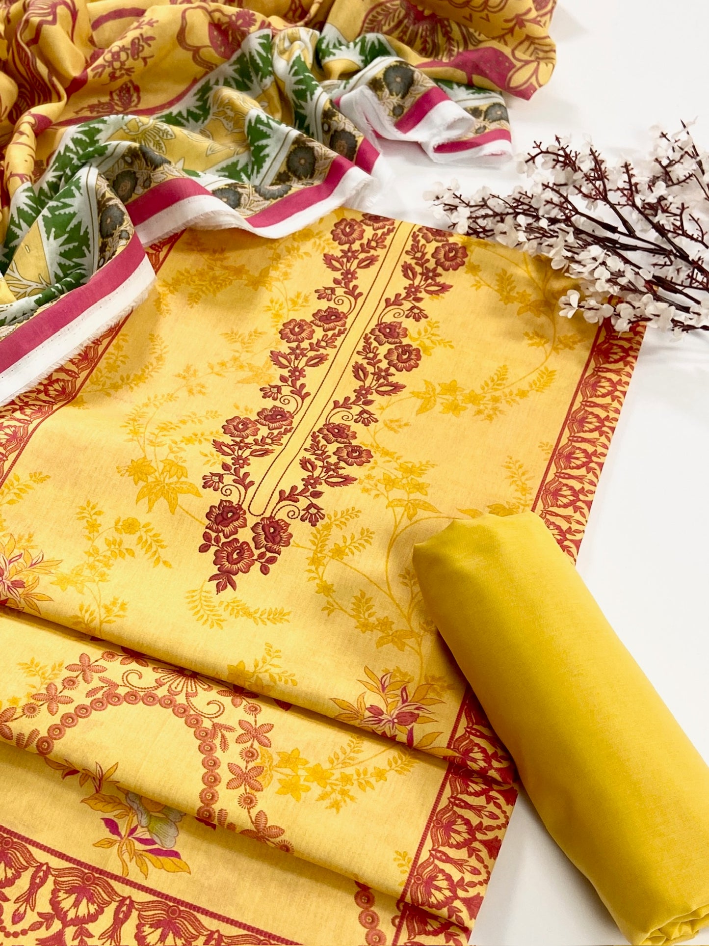 Mashaim Digital Printed Lawn 3PC