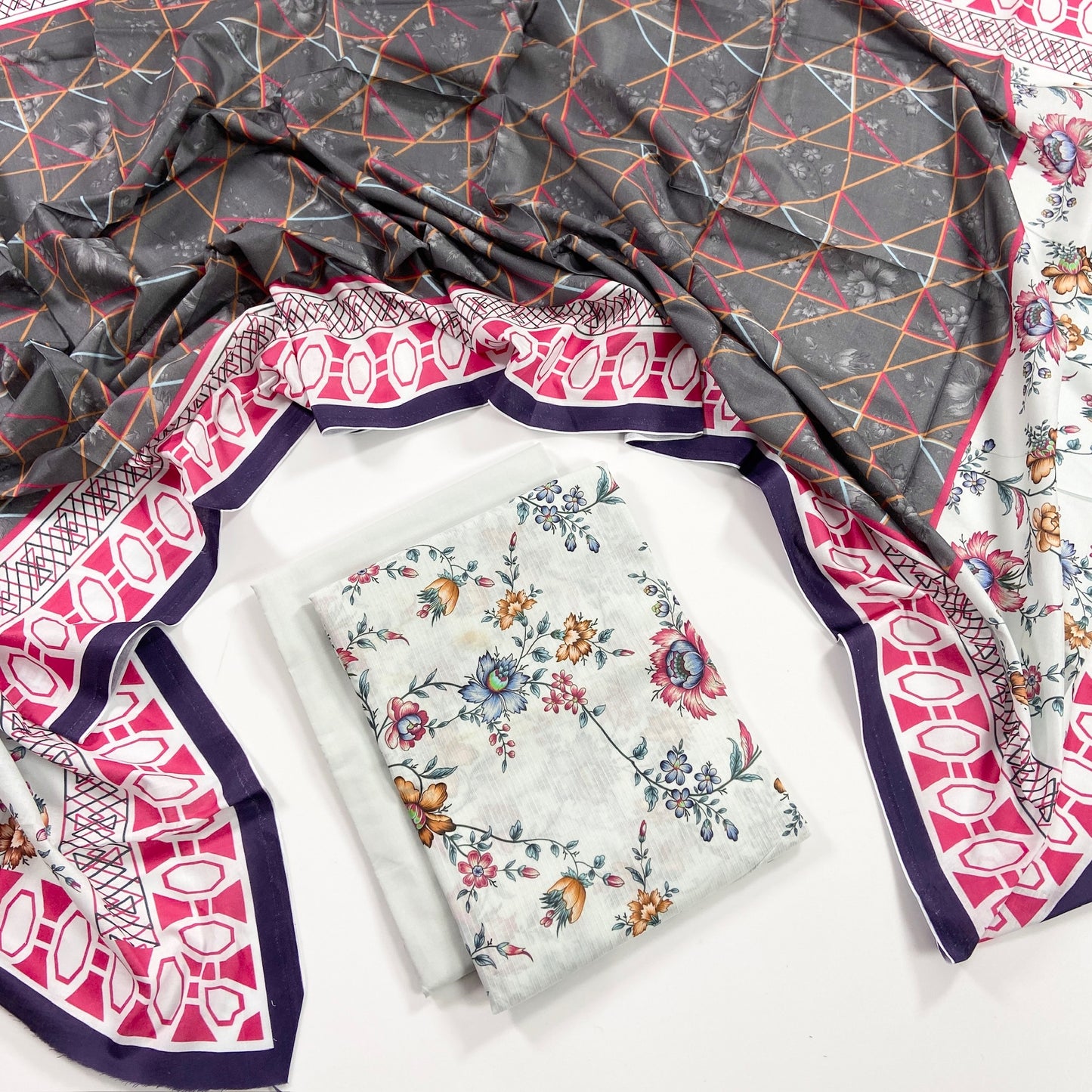 Gul Ahmed Printed Bana Dora Lawn 3PC