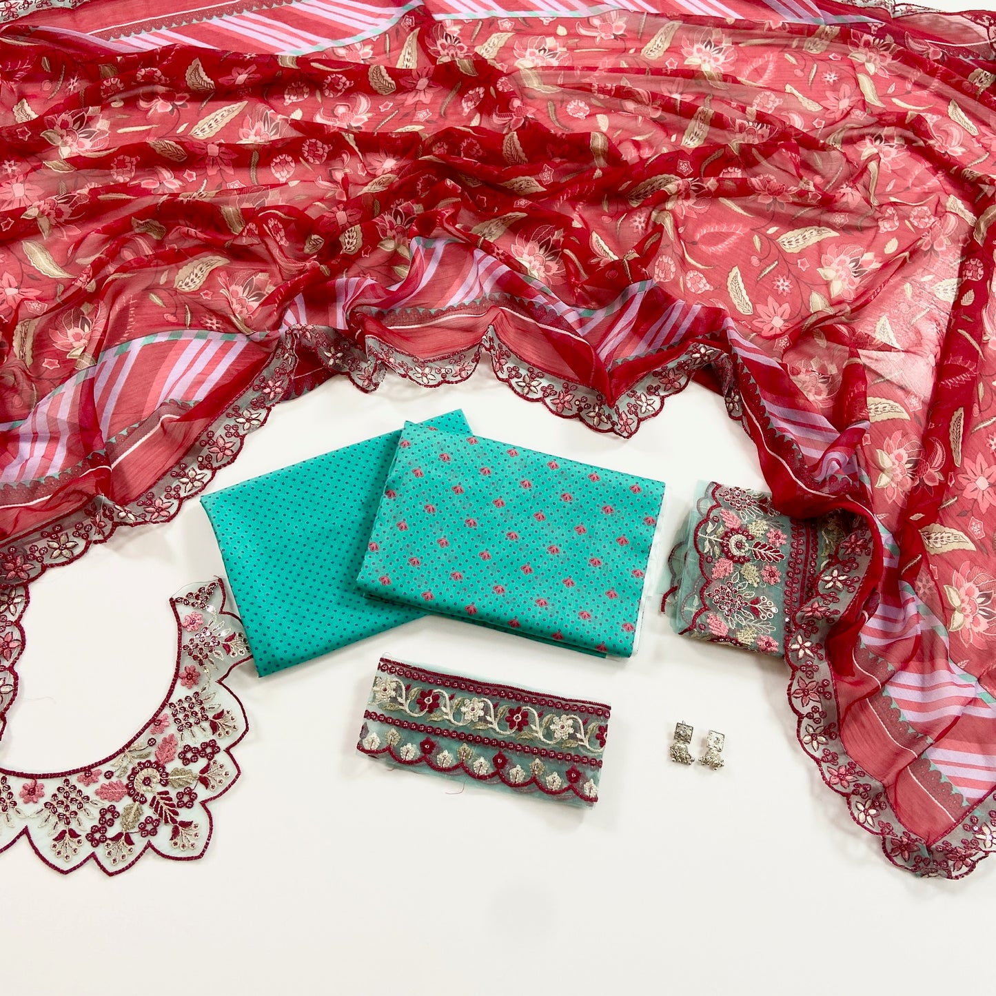 Sobia Nazir Embroiderd & Digital Printed Lawn 3PC