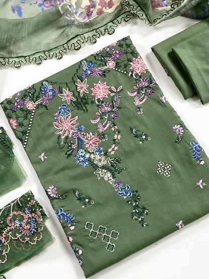 Qalamkar Luxury Embroidered Lawn 3PC
