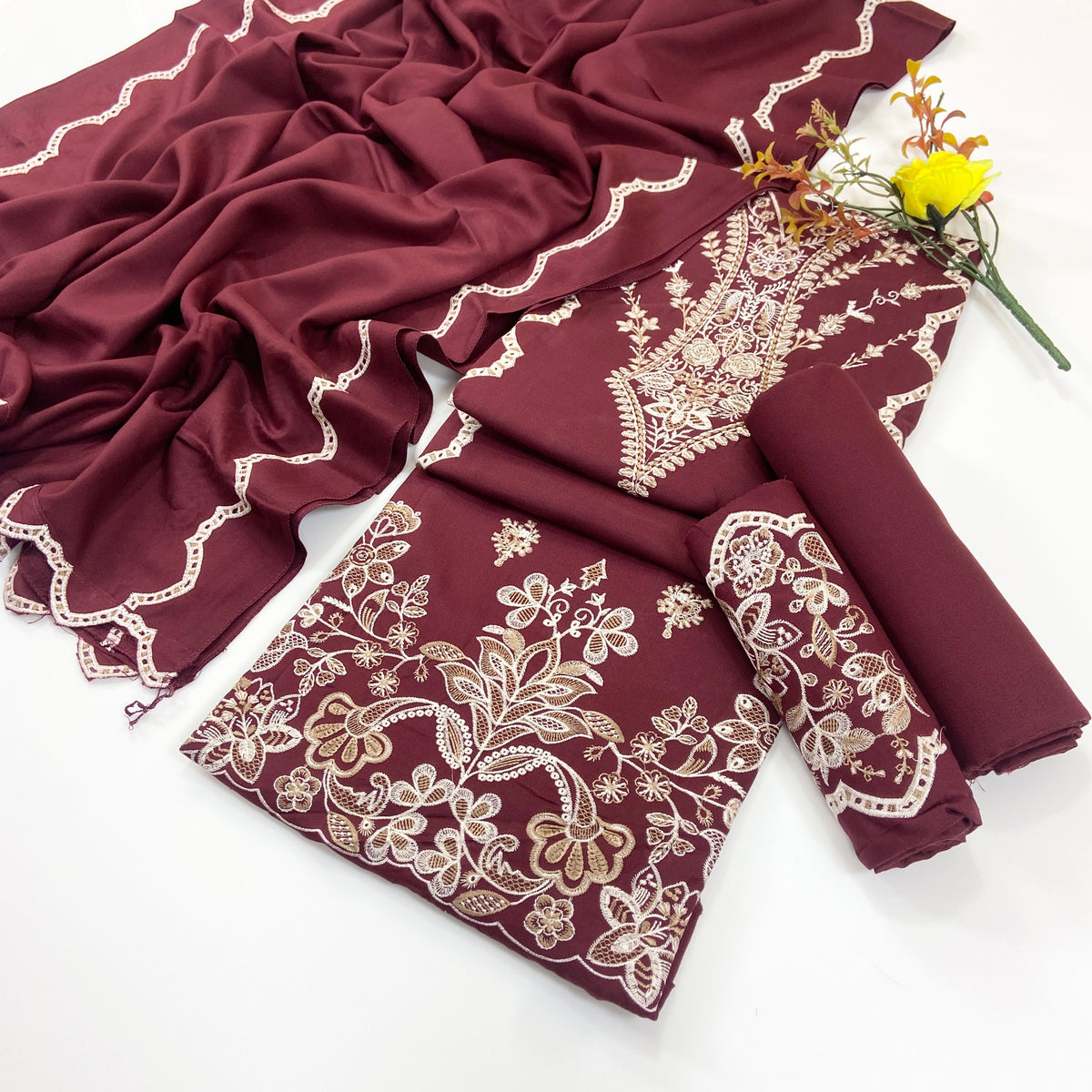 Baroque Emb Dhanak 3PC