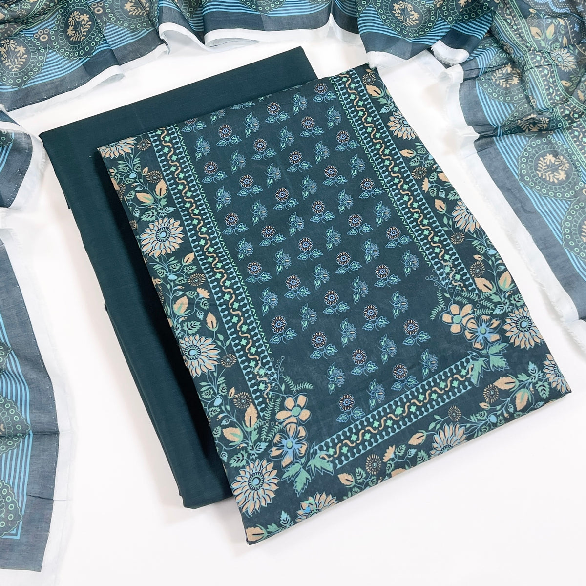 Gul Ahmed Digital Printed Lawn 3PC