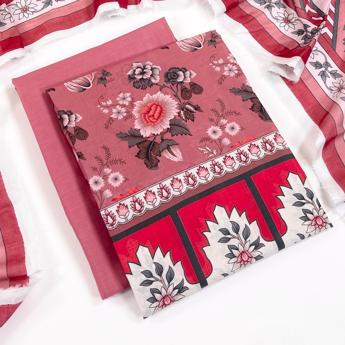 Gul Ahmed Digital Printed Lawn 3PC