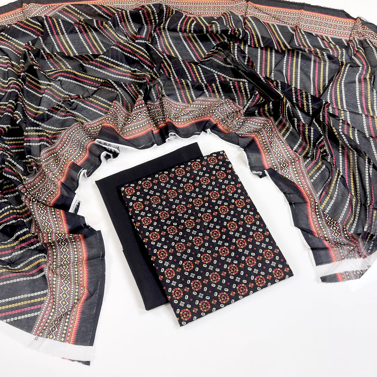 Gul Ahmed Digital Printed Lawn 3PC