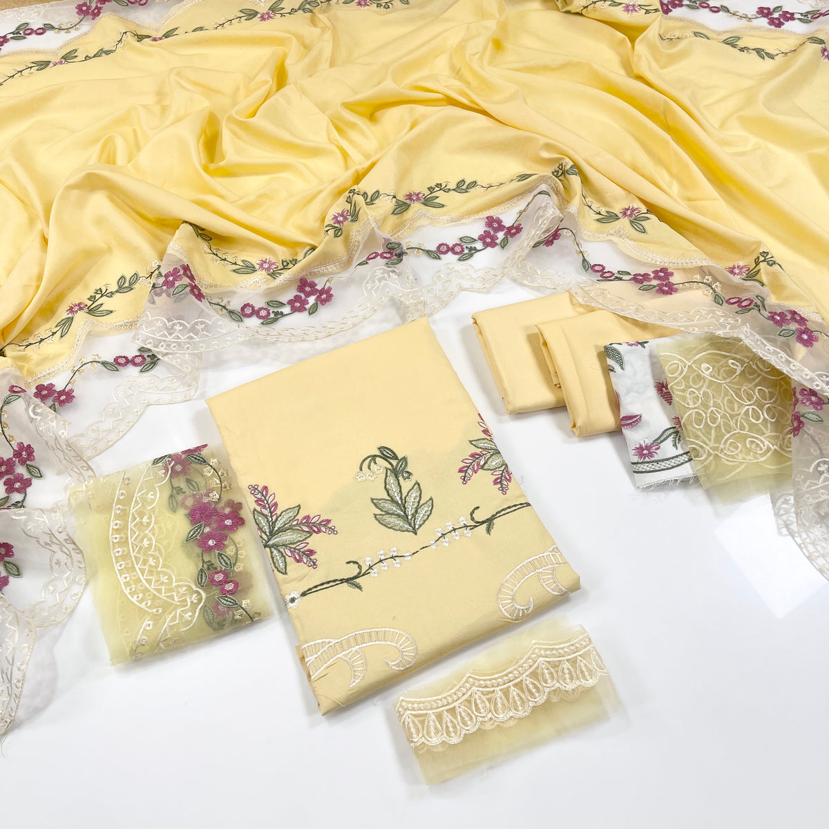 Laam Embroidered Dhanak 3PC