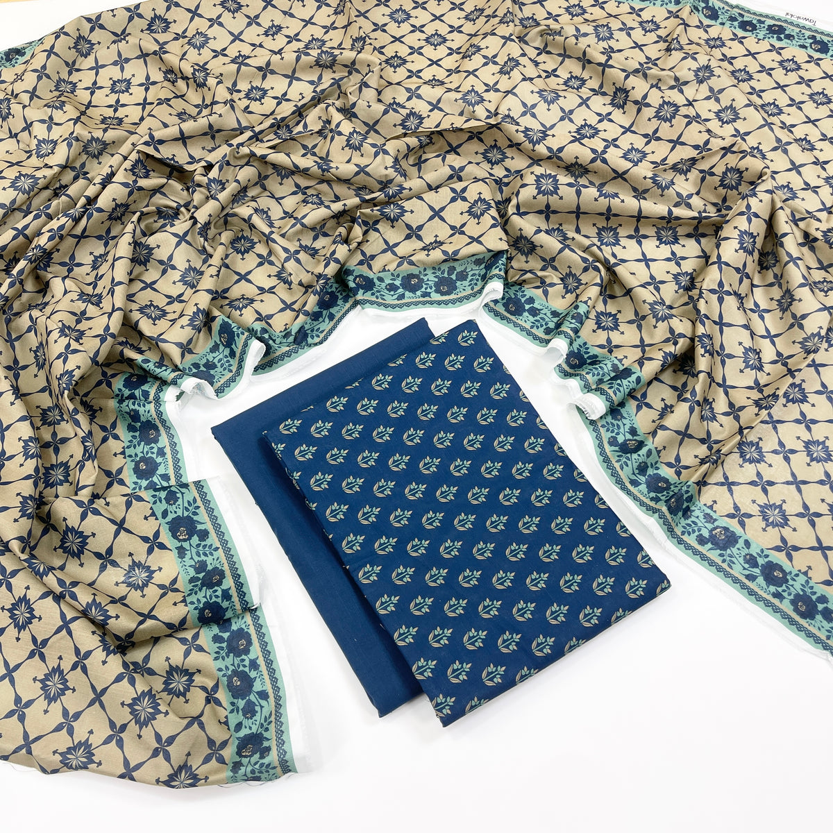 Tawakkal DIgital Printed Khaddar 3PC