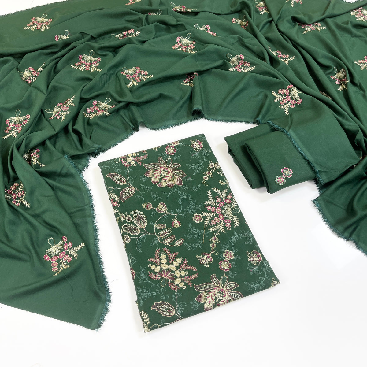 Bareeze Embroidered Karandi 3PC