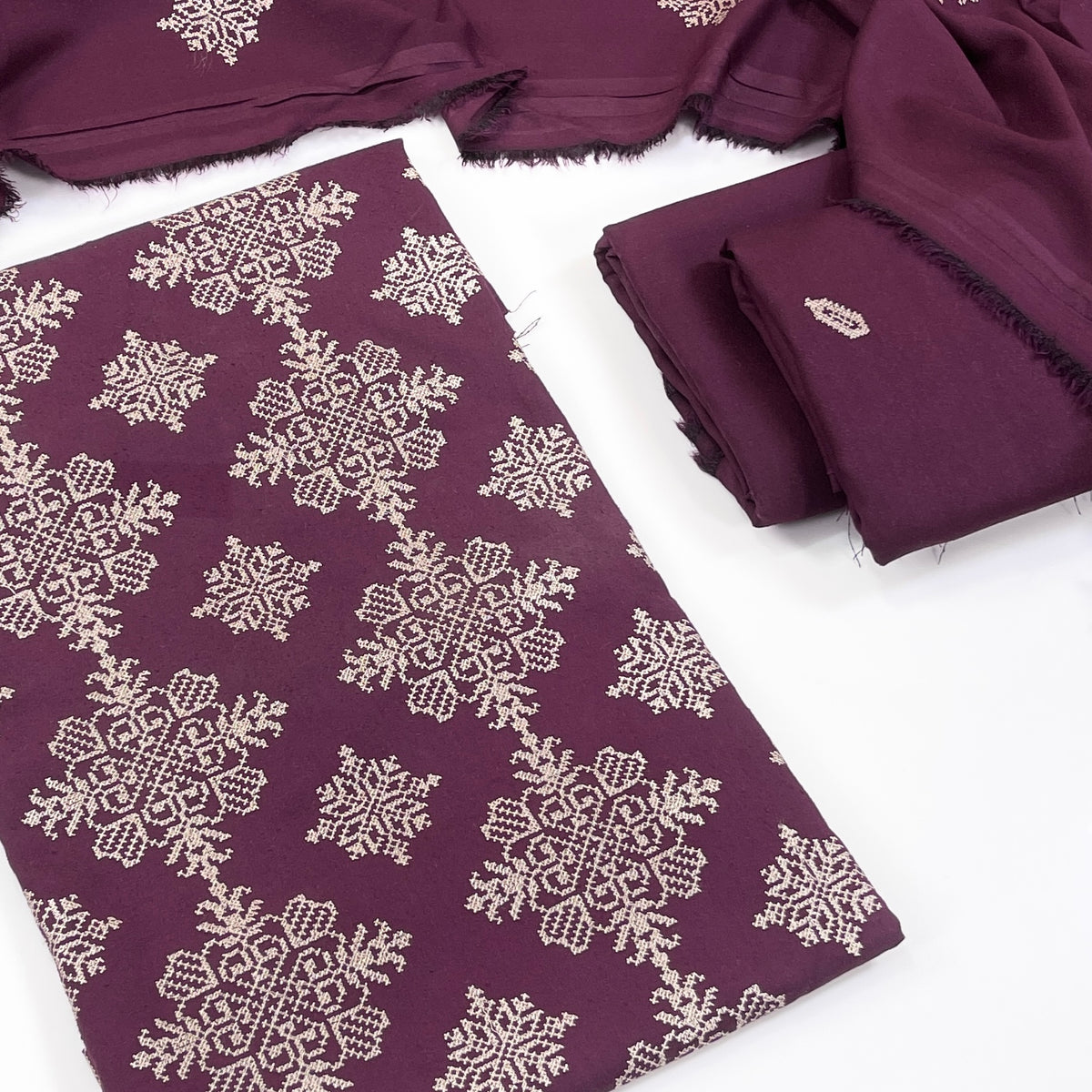 Bareeze Embroidered Karandi 3PC