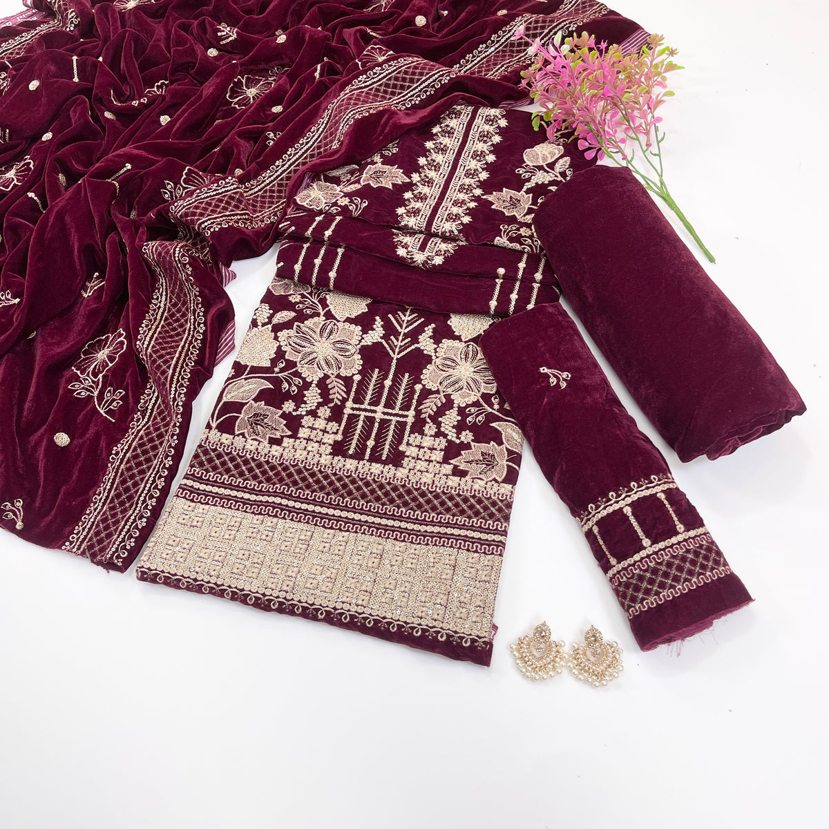 Sana Safinaz Luxury Emb Velvet 3PC