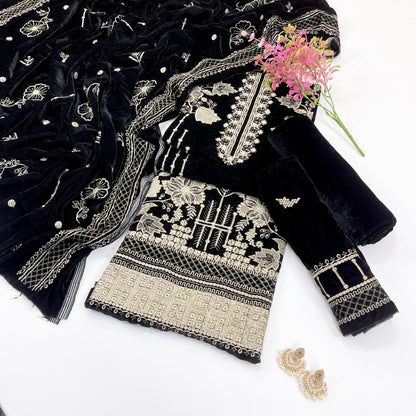 Sana Safinaz Luxury Emb Velvet 3PC