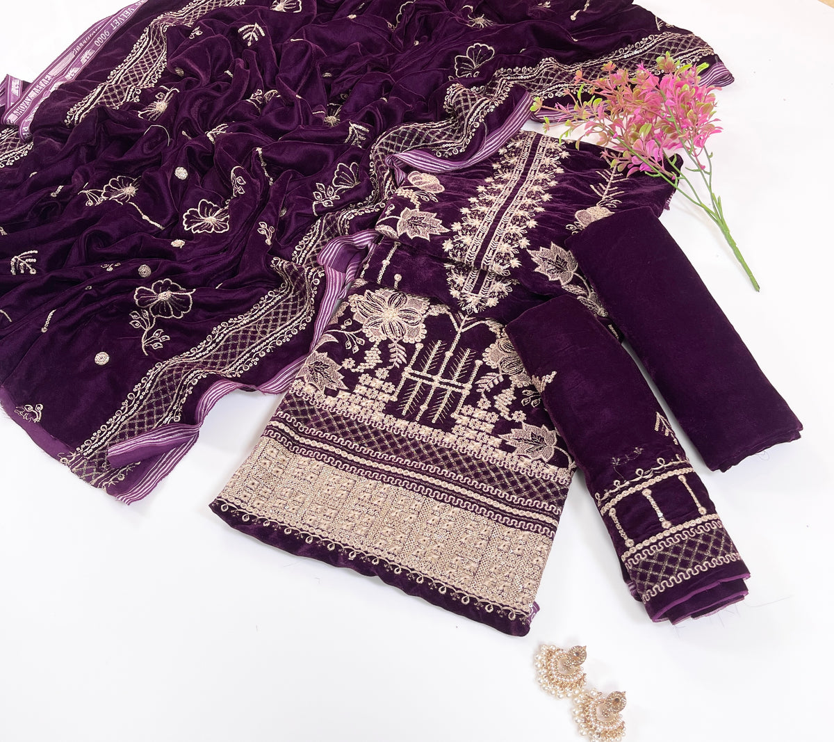 Sana Safinaz Luxury Emb Velvet 3PC