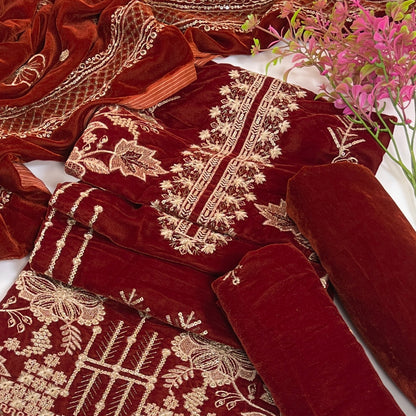 Sana Safinaz Luxury Emb Velvet 3PC