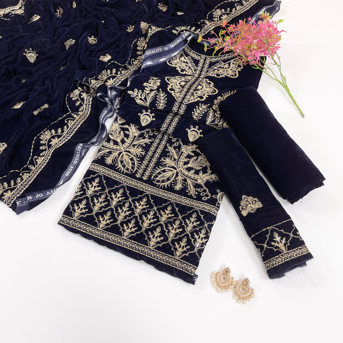 Sana Safinaz Luxury Emb Velvet 3PC