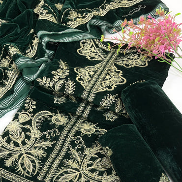 Sana Safinaz Luxury Emb Velvet 3PC