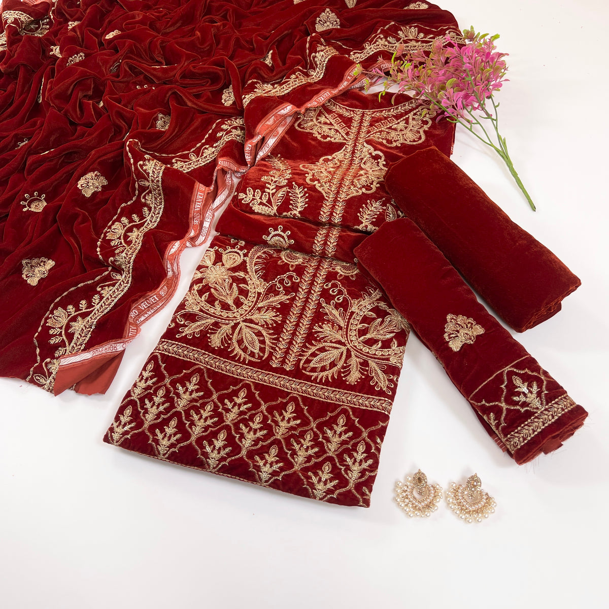Sana Safinaz Luxury Emb Velvet 3PC
