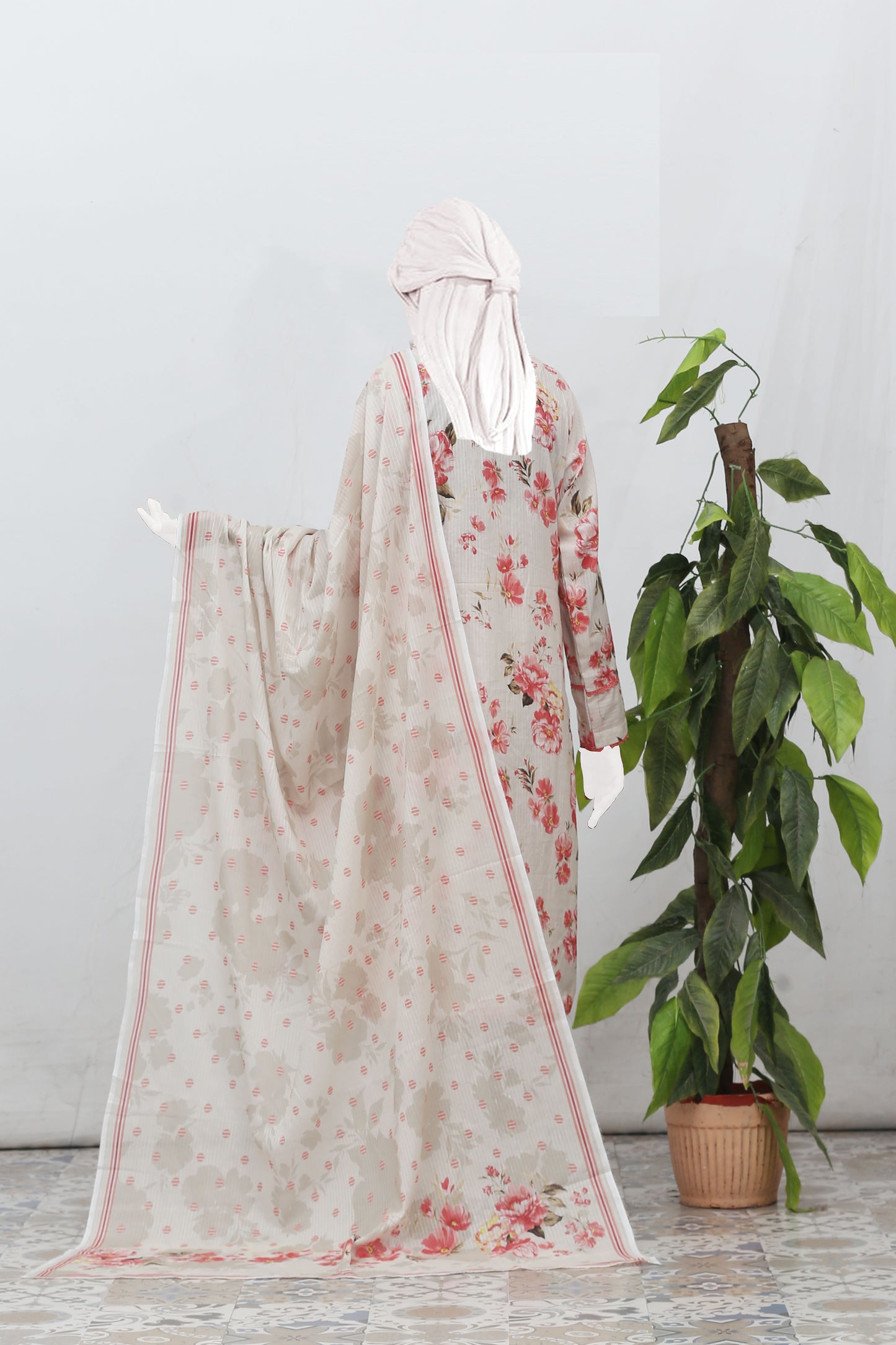 Mohagni By Anaya Noor Tana Dora Emb Lawn 3PC