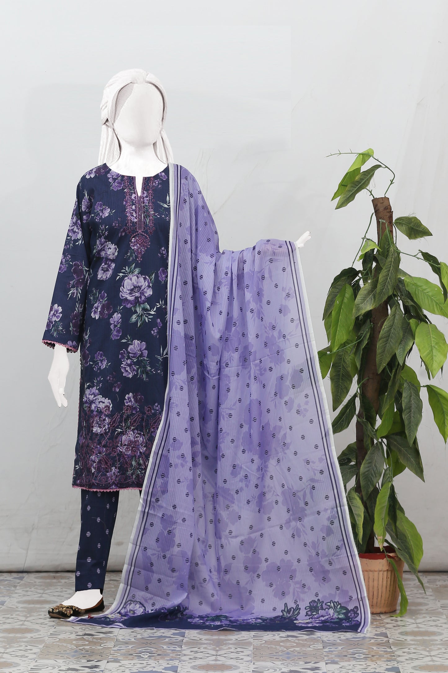 Mohagni By Anaya Noor Tana Dora Emb Lawn 3PC
