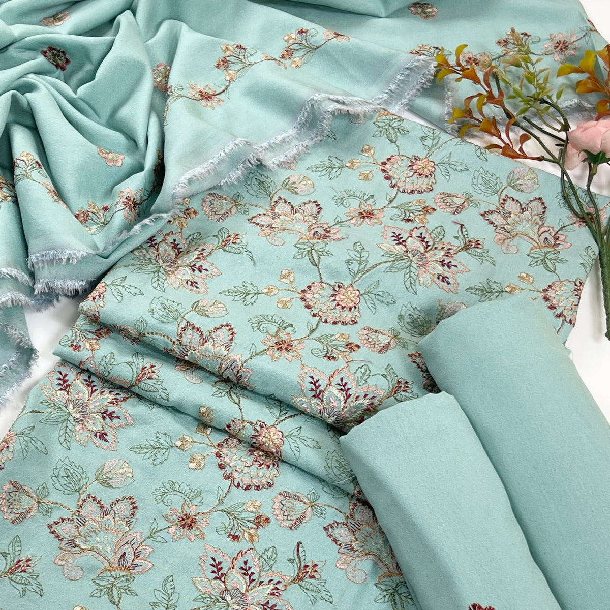 Bareeze Embroidered Karandi 3PC