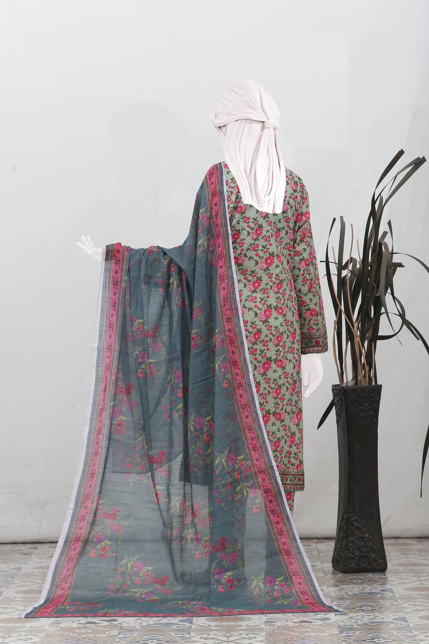 Flora By Anaya Noor Bana Dora Emb 3PC
