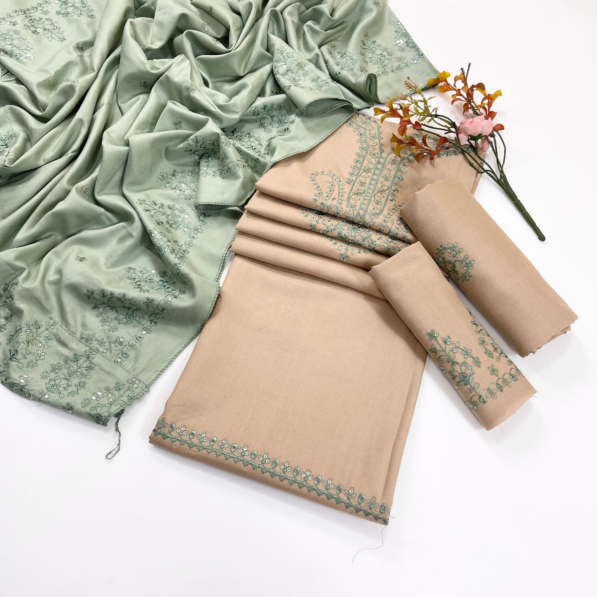 Limelight B Emb Dhanak 3PC