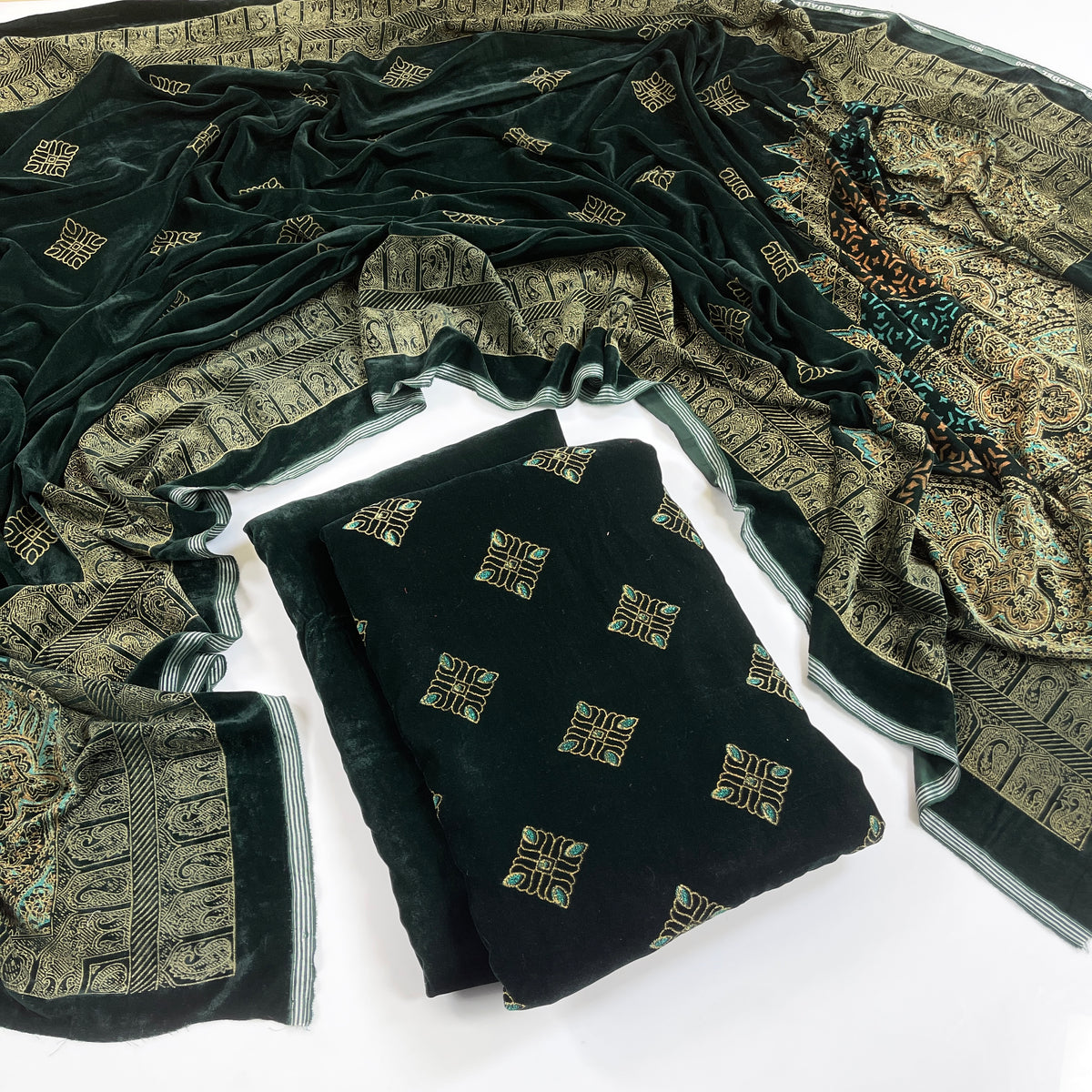Tawakkal Premium Velvet 3PC