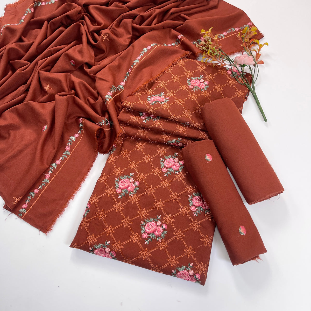 Bareeze Embroidered Karandi 3PC