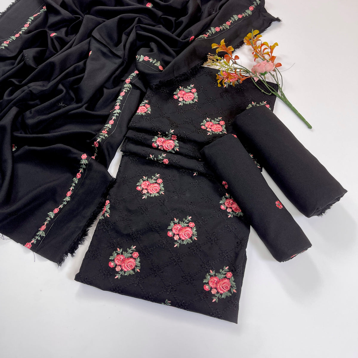 Bareeze Embroidered Karandi 3PC