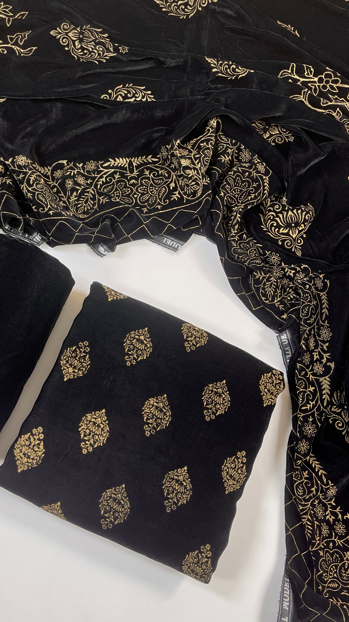 Tawakkal Premium Velvet 3PC
