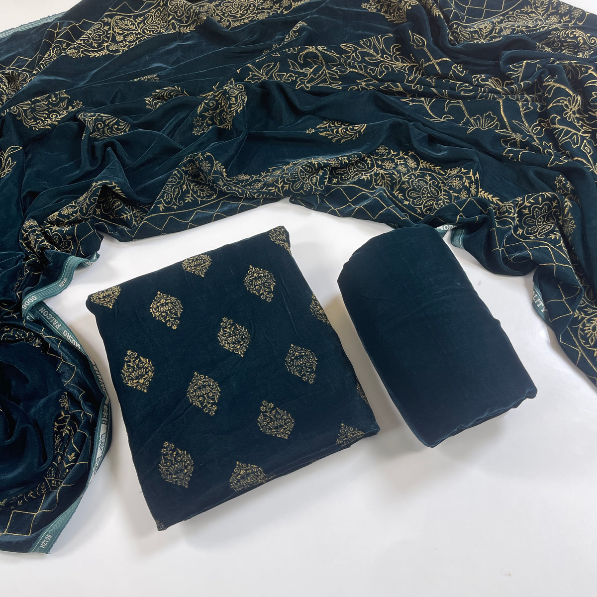 Tawakkal Premium Velvet 3PC