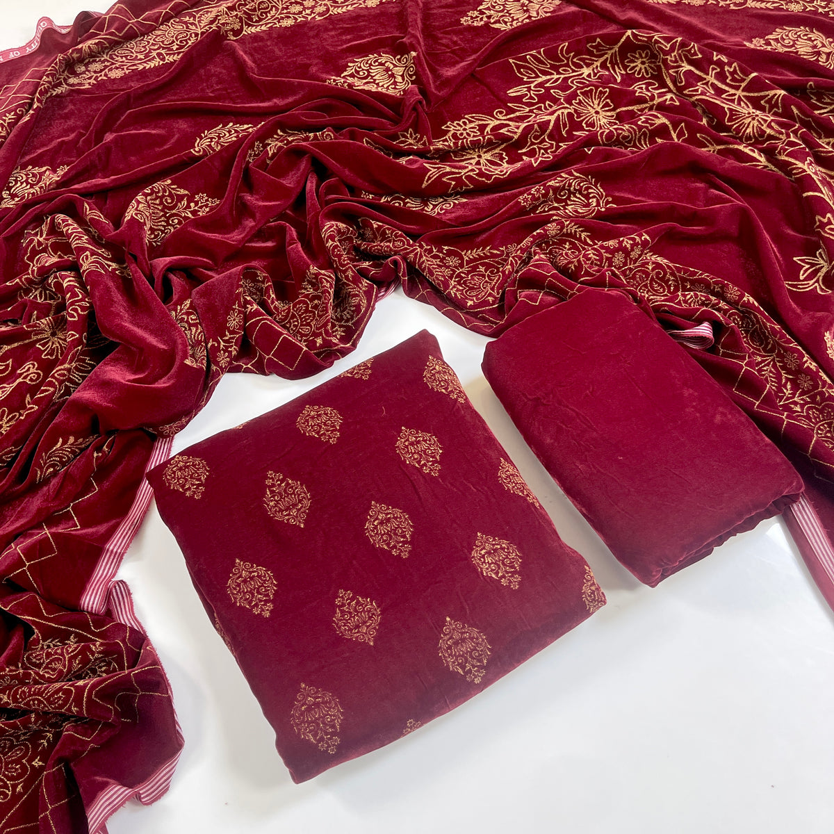 Tawakkal Premium Velvet 3PC